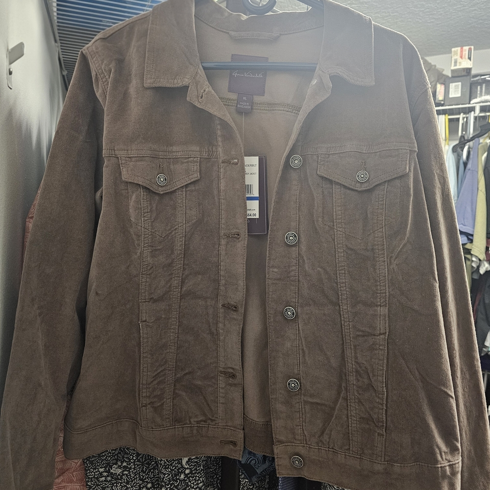 Gloria Vanderbilt Tan Bomber Jacket